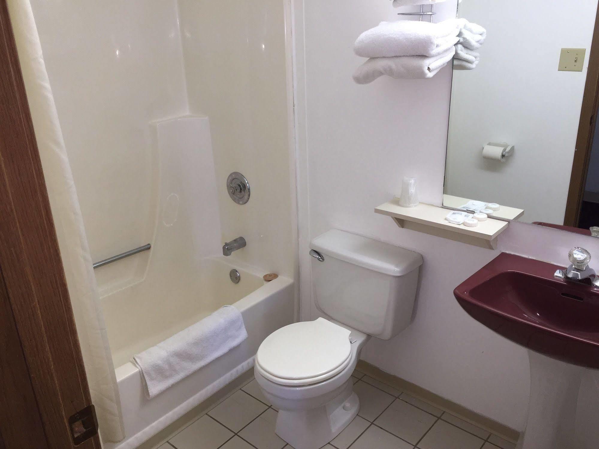 Voyageur Motel Thunder Bay Ngoại thất bức ảnh