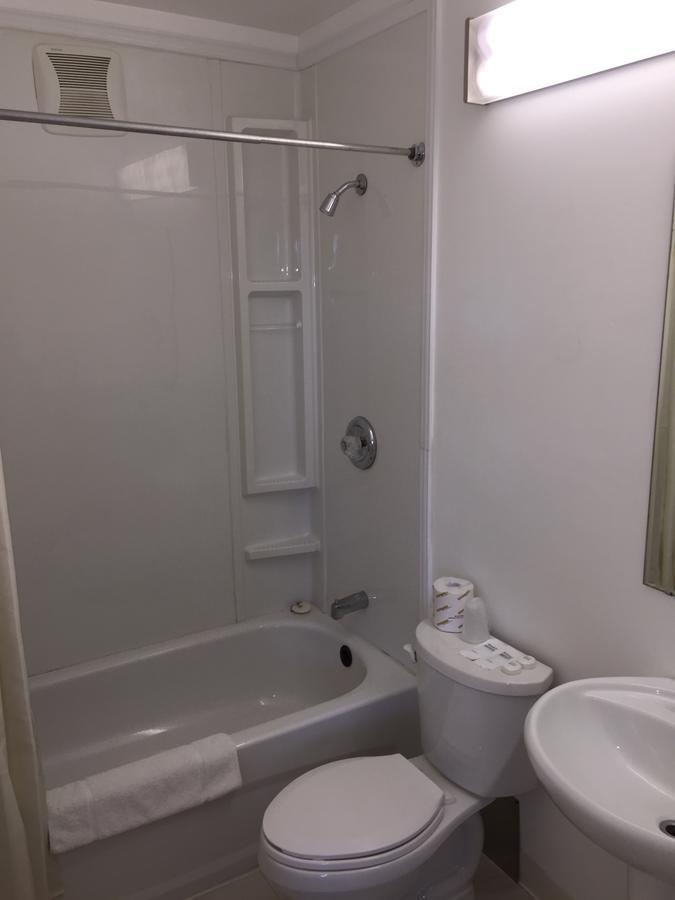 Voyageur Motel Thunder Bay Ngoại thất bức ảnh